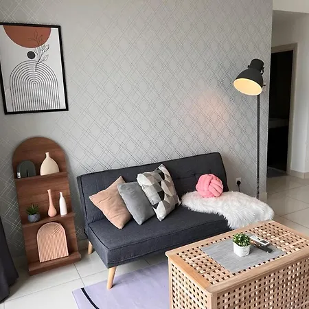 Mosaic Residence Mid Valley South Key By R9 Homestay Johor Bahru Exterior photo