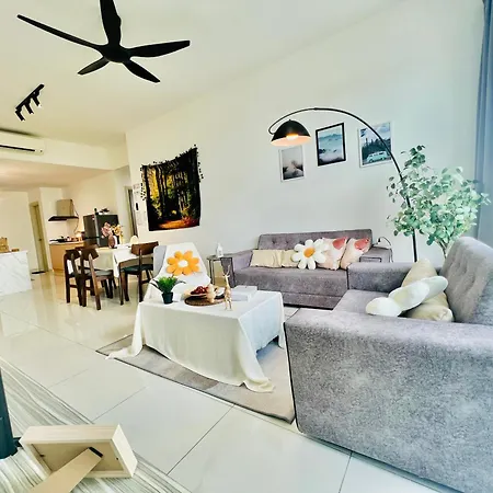 Mosaic Residence Mid Valley South Key By R9 Homestay Johor Bahru Exterior photo