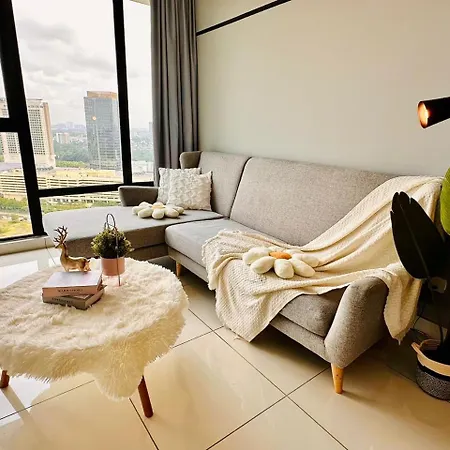 Mosaic Residence Mid Valley South Key By R9 Homestay Johor Bahru Exterior photo
