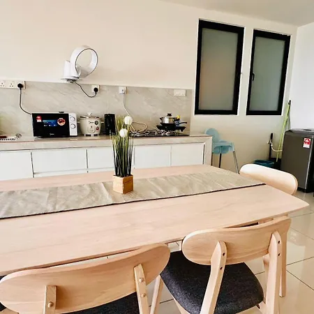 Mosaic Residence Mid Valley South Key By R9 Homestay Johor Bahru Exterior photo