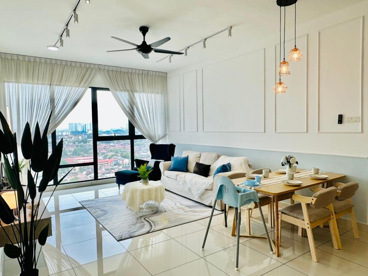 Mosaic Mid Valley South Key By R9 Apartment *