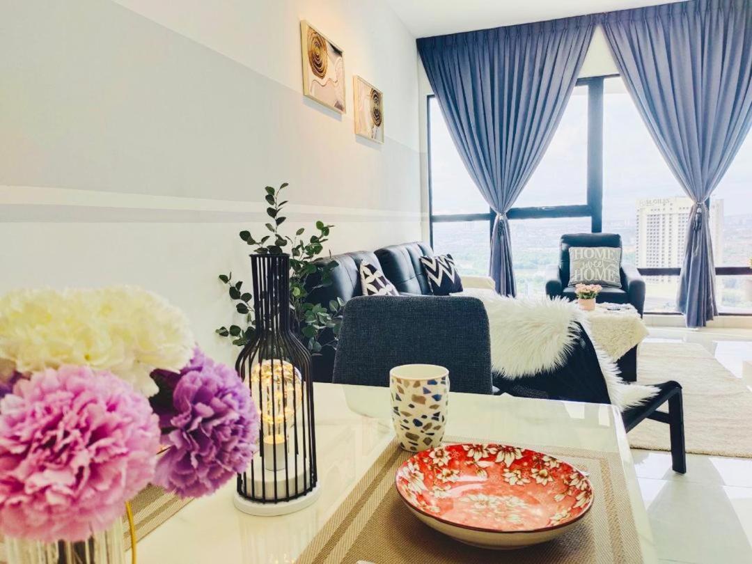 Apartment Mosaic Mid Valley South Key By R9 Johor Bahru