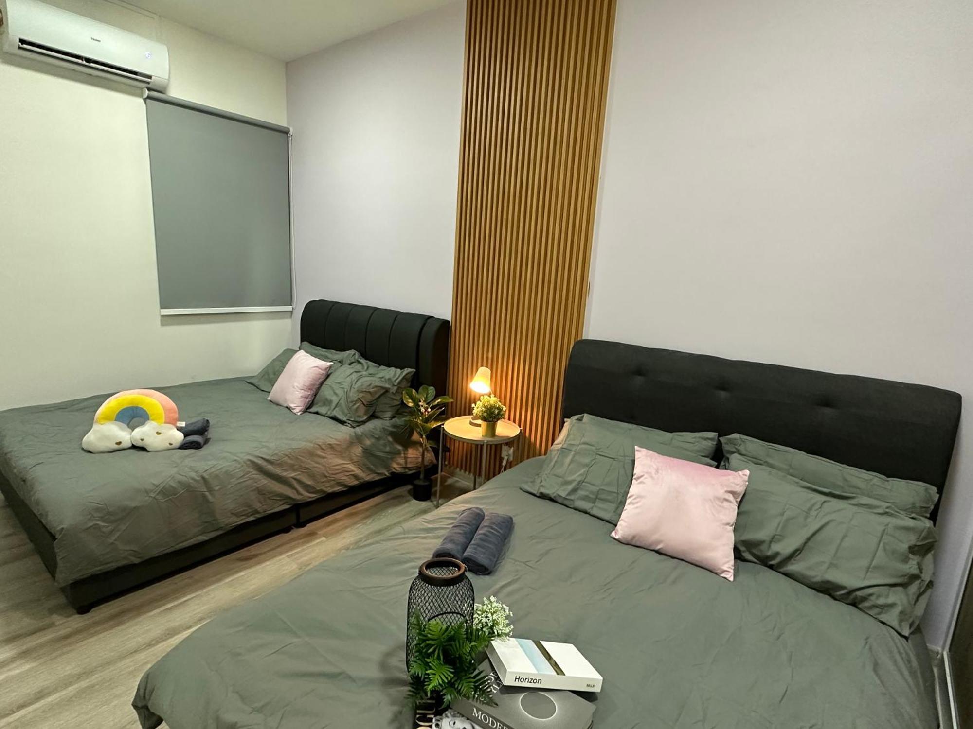 Mosaic Mid Valley South Key By R9 Apartment *
