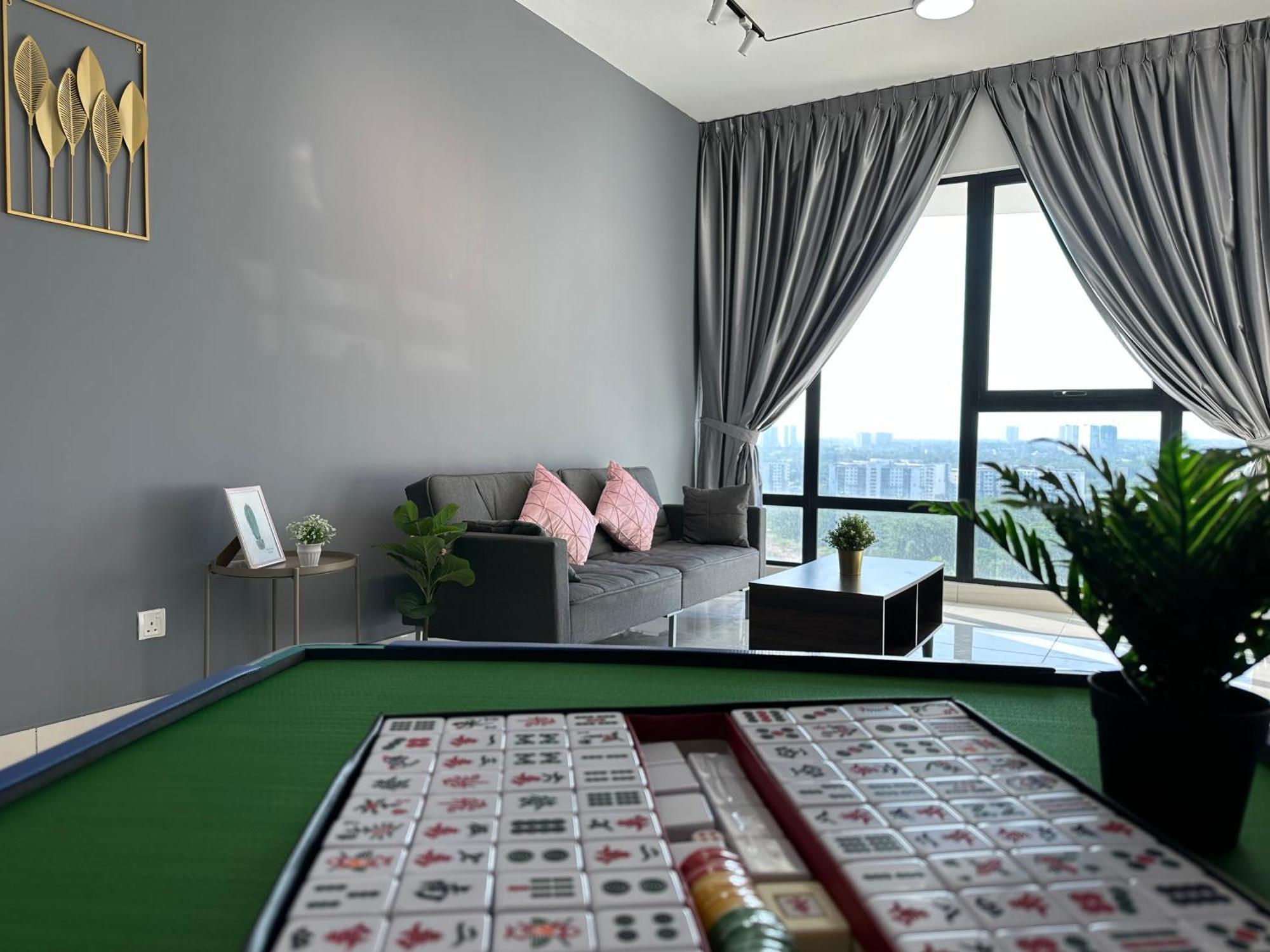 Mosaic Mid Valley South Key By R9 * Johor Bahru