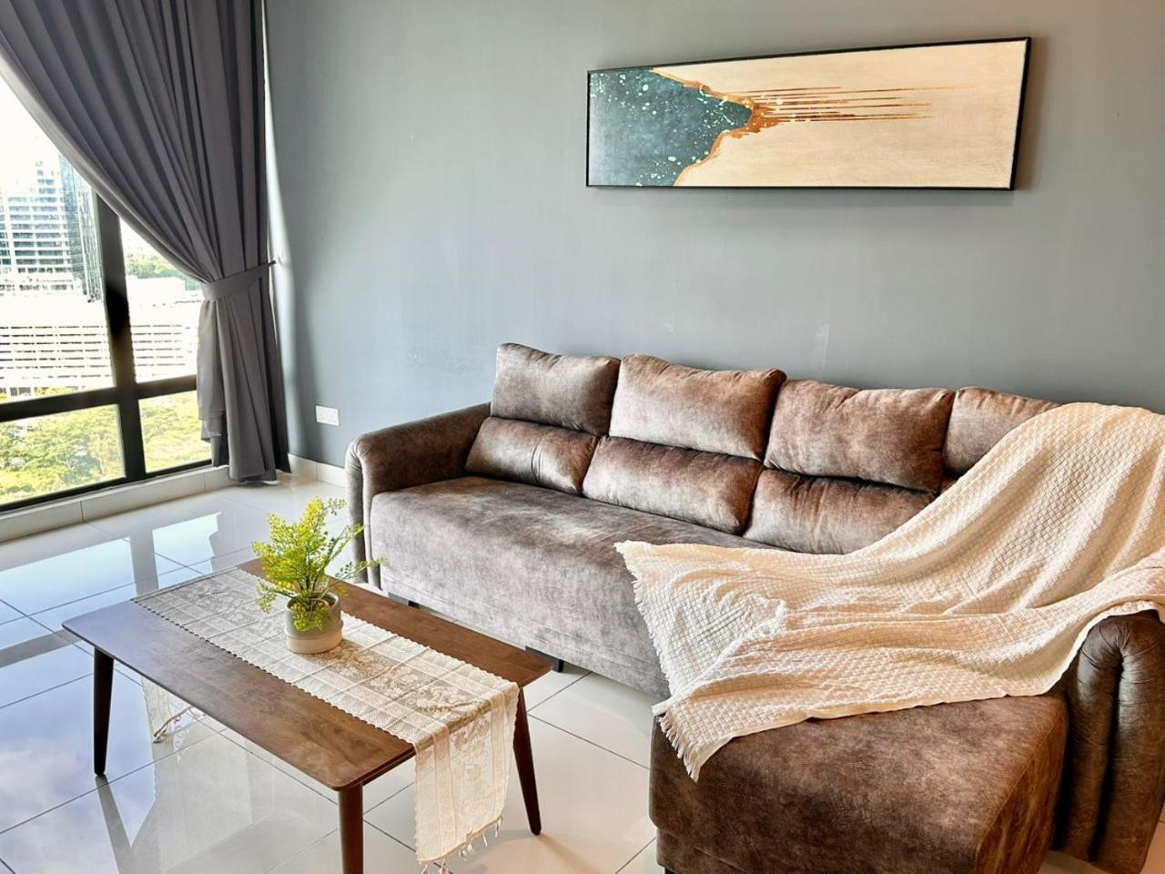 Mosaic Mid Valley South Key By R9 * Johor Bahru